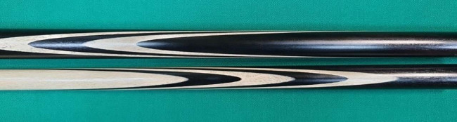 чёрный граб с белым